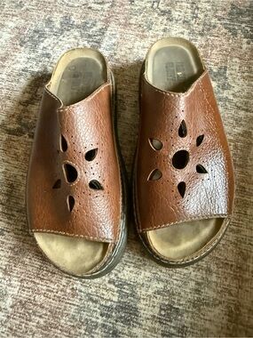 VTG Y2K Faded Glory Sandals Chunky Slides Brown Flower Cutout Grunge Womens 9